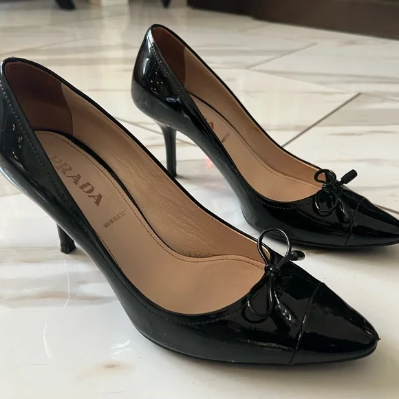 Prada Women's Black Patent Leather Heels with Bow
